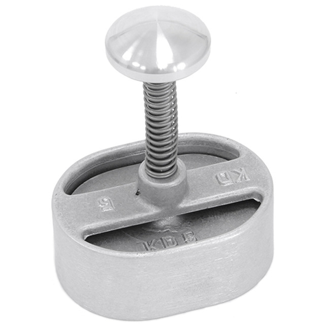 Presse pour hamburger, ovale, aluminium 10.5x7.5 cm, pour des burgers de 90-140g